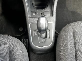 Volkswagen Up! 1.0 BMT High Up! AUTOMAAT / CRUISE / CAMERA picture 11