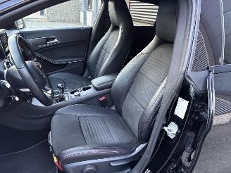 Mercedes Cla-klasse 180 Shooting Brake AMG PAKKET picture 10