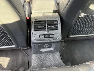 Audi A4 1.4 TFSI S-LINE / SEDAN /  AUTOMAAT / NAVI / CRUISE picture 21