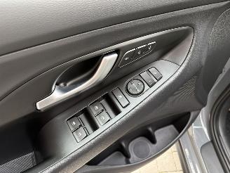 Hyundai I-30 1.5 T-GDI N-LINE PANODAK / CAMERA / NAVI / CRUISE picture 19