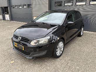 skadebil auto Volkswagen Polo 1.4i AUTOMAAT / CLIMA / CRUISE 2011/12