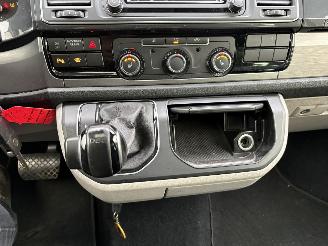 Volkswagen Transporter 2.0 TDI AUTOMAAT / 200PK / DUBBELCABINE / LANG / SCHUIFDAK picture 16