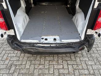 Opel Vivaro 2.0 CDTI L2 H1 AUTOMAAT / NAVI / CRUISE / CLIMA picture 4