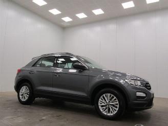 Coche accidentado Volkswagen T-Roc 1.5 TSI DSG Navi Clima 2021/5