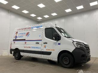 skadebil bedrijf Renault Master 35 2.3 dCi Autom. 110kw L2H2 Navi Airco 2021/1