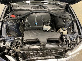 BMW 3-serie Touring 328i Autom. Exe Panoramadak Navi picture 16