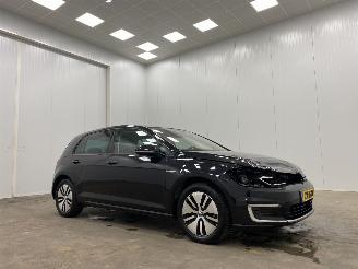 Uttjänta bilar auto Volkswagen e-Golf DSG 100kw 5-drs Navi Clima 2019/7