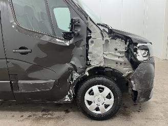 Renault Master 35 2.3 dCi 132kw L2H2 Navi Airco picture 21