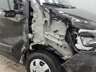 Renault Master 35 2.3 dCi 132kw L2H2 Navi Airco picture 20