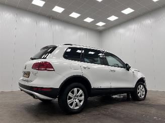 Volkswagen Touareg 3.0 TDI Autom. R-Line Panoramadak Navi Clima picture 2