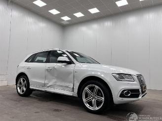 Unfallwagen Audi Q5 2.0 TFSI S-Tronic Quattro S-Line Panoramadak 2014/1