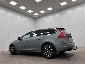 Volvo V-60 1.5 T3 Autom. Polar+ Dynamic Navi Clima picture 3