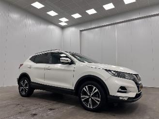 Schadeauto Nissan Qashqai 1.2i Panoramadak Navi Clima 2018/2