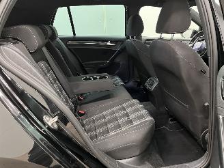 Volkswagen Golf 2.0 TDI GTD Panoramadak Navi Clima picture 11