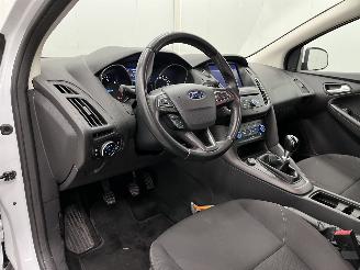 Ford Focus Wagon 1.5 TDCI Lease Edition Navi Airco picture 7