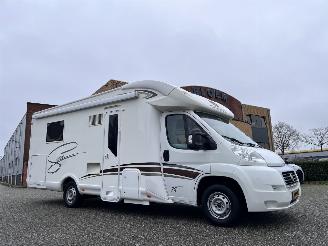 krockskadad bil camper Mc Louis  MC4-78 2.3 MTJ Sovereign Airco 2014/6