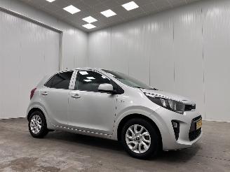 damaged passenger cars Kia Picanto 1.0 CVVT Plus-Line Airco 2019/5