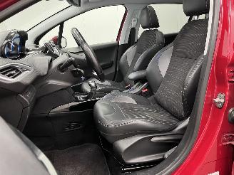 Peugeot 2008 1.2 PureTech Allure Panoramadak Navi Clima picture 9