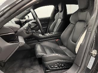 Porsche Taycan 4S Cross Tourismo picture 8