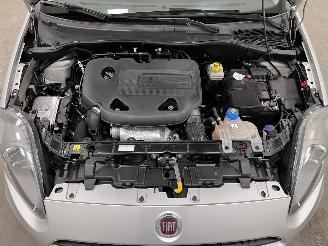 Fiat Punto Evo 0.9 TwinAir Sempre 5-drs Navi Clima picture 14