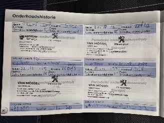 Peugeot 108 1.0 e-VTi Allure 5-drs Clima picture 13