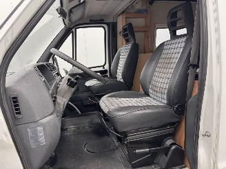 Peugeot Boxer Turbo D Buscamper picture 8