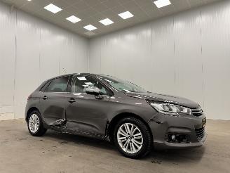 damaged passenger cars Citroën C4 1.2 PureTech Feel Collection Clima 2015/9