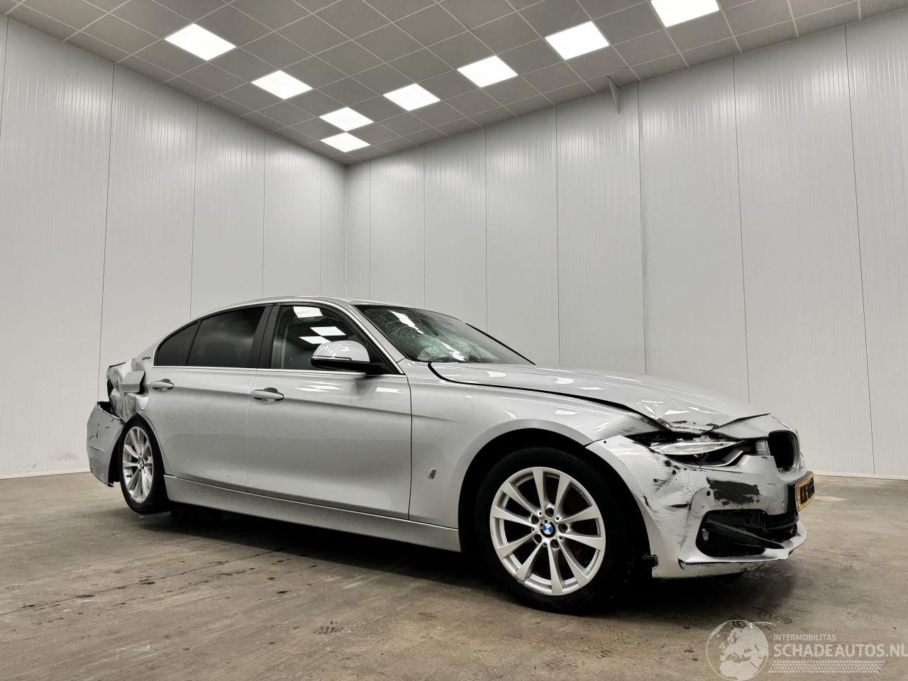 BMW 3-serie 330e Autom. Executive Navi Clima
