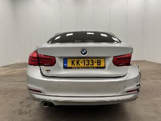 BMW 3-serie 330e Autom. Executive Navi Clima picture 6