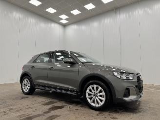 Unfallwagen Audi A1 30 TFSI S-Tronic Allstreet Navi Airco 2025/4