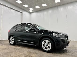 krockskadad bil auto BMW X1 xDrive25e Autom. Hybrid Edition Plus Navi Clima 2022/4