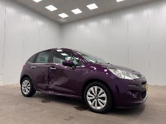 damaged passenger cars Citroën C3 1.2 PureTech Collection Navi Clima 2015/4