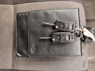 Volkswagen Crafter 2.0 TDI 120kw RWD L2H2 Airco picture 13