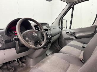 Volkswagen Crafter 2.0 TDI 120kw RWD L2H2 Airco picture 10