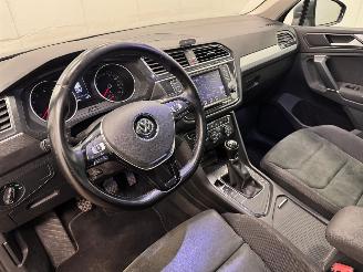 Volkswagen Tiguan 1.4 TSI Pano. Navi Clima picture 9