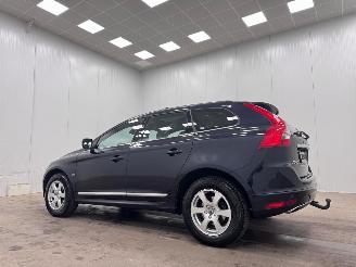 Volvo Xc-60 2.0 T5 Autom. AWD Pano. Navi Clima picture 3
