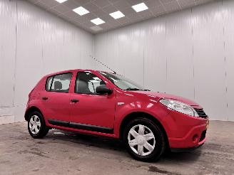 uszkodzony samochody osobowe Dacia Sandero 1.2 Ambiance Airco 2010/6