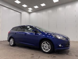 skadebil auto Ford Focus Wagon 1.0 EcoBoost Edition Plus Navi Clima 2014/2