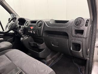 Renault Master 35 2.3 dCi L2H2 Airco picture 12