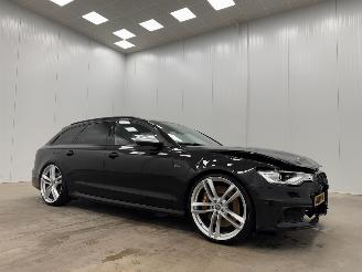 krockskadad bil auto Audi S6 Avant 4.0 TFSI Quattro Panoramadak Pro Line Plus 2014/3