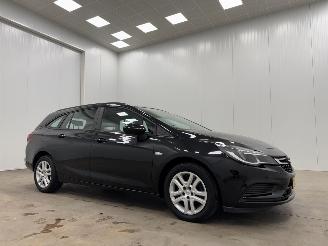 Vaurioauto  passenger cars Opel Astra Sport Tourer 1.0 Edition Navi Clima 2018/8
