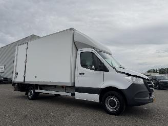 krockskadad bil bedrijf Mercedes Sprinter 315 Autom. Bakwagen Laadklep Navi Clima 2022/10