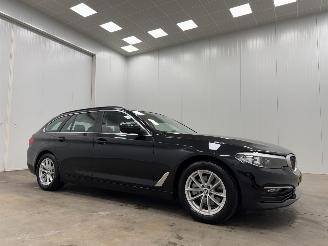 Schadeauto BMW 5-serie Touring 520i Exe Autom. Navi Clima 2020/6