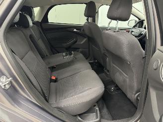 Ford Focus 1.5i Edition 5-drs Navi Clima picture 10