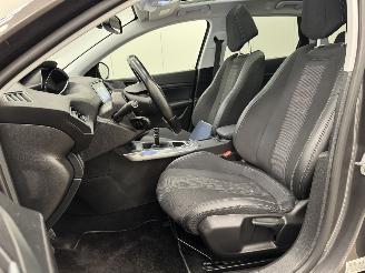 Peugeot 308 SW 1.2 PureTech Premium Panoramadak Navi Clima picture 9
