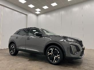 krockskadad bil auto Peugeot 2008 1.2 PureTech 100 Allure Navi Clima 2024/6