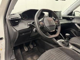 Peugeot 2008 1.2 PureTech Active Navi Clima picture 7