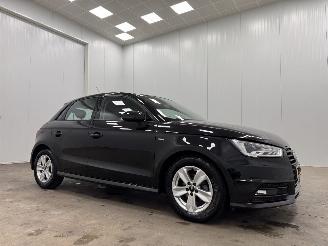 Schadeauto Audi A1 Sportback 1.0 TFSI S-Tronic S-line Navi 2018/8