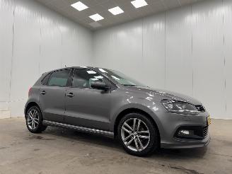 uszkodzony samochody osobowe Volkswagen Polo 1.4 TDI R-Line 5-drs Navi Clima 2017/1