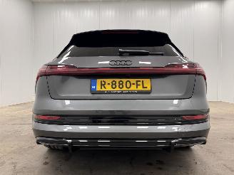 Audi E-tron 55 Quattro S-Line 95 kWh Panoramadak Navi Clima picture 6